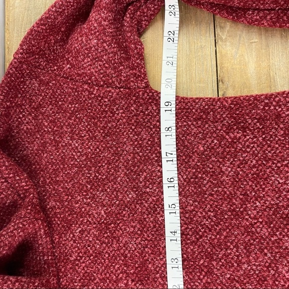 White Birch soft cowl neck cropped soft red sweater, M - Picture 6 of 10